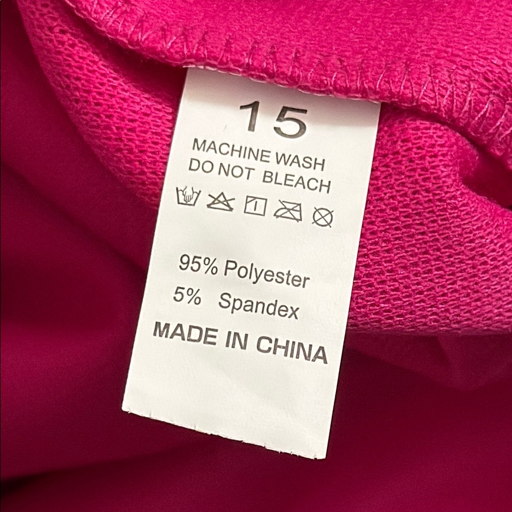 B1 Vibrant Pink Women's 3XL Hooded Coat with Back Ring Embellishments - Picture 7 of 7